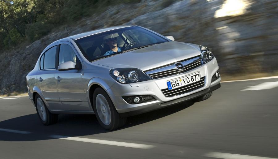 Opel Astra Sedan '2005